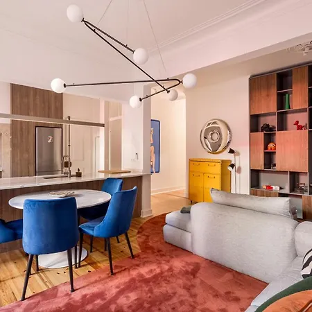 Joivy Exquisite With Patio In Graca * Lisboa