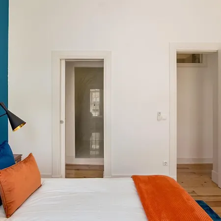 Apartment Joivy Exquisite With Patio In Graca *